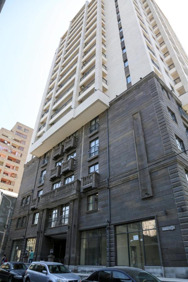 Danube Apartment By Downtown Inn Erivan Dış mekan fotoğraf
